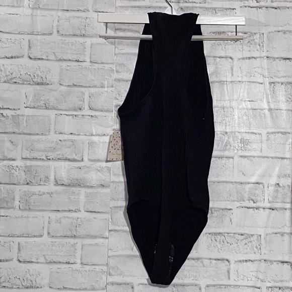 Free People Hot In Halters Bodysuit nwt - Picture 5 of 8